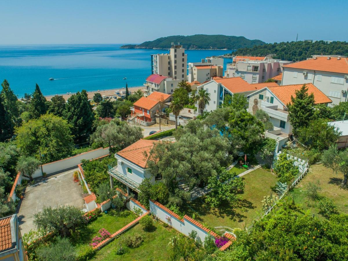 The Turtles Garden Villa Bečići Exteriör bild